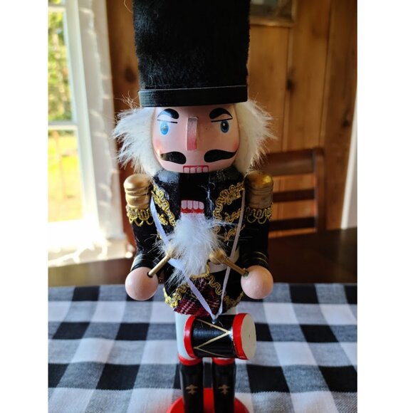 Christmas Nutcracker Soldier Wooden Statue Xmas Holiday Decor Table Decoration - Picture 7 of 14
